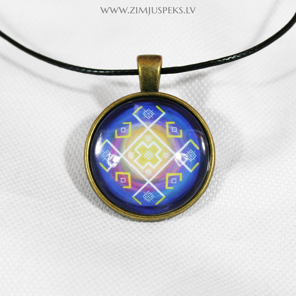 Spēka zīmju mazais amulets - "Mēness krusts"